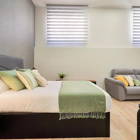 Apartment Del Parque Flats Estudio Capuchinos