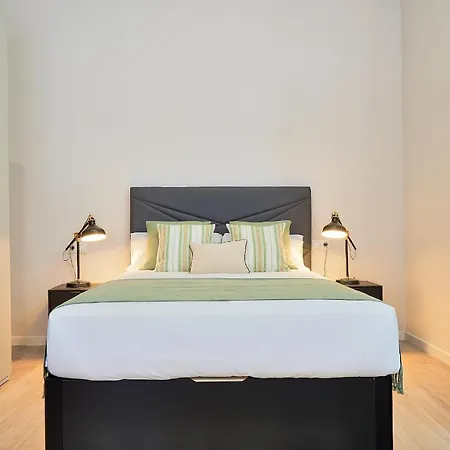 Apartment Del Parque Flats Estudio Capuchinos