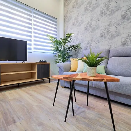 Apartment Del Parque Flats Estudio Capuchinos